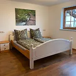 דירה Schwarzwaldnest Dachsberg